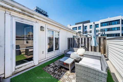Photo 30 at 920 - 16 Laidlaw Street, South Parkdale, Toronto