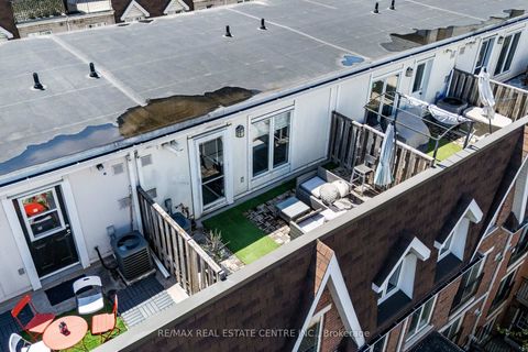 Photo 35 at 920 - 16 Laidlaw Street, South Parkdale, Toronto