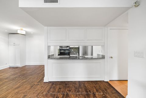 Photo 9 at 10 - 106 Redpath Avenue, Mount Pleasant West, Toronto