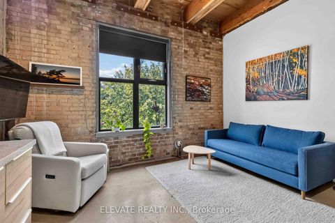 Photo 1 at 312 - 363 Sorauren Avenue, Roncesvalles, Toronto