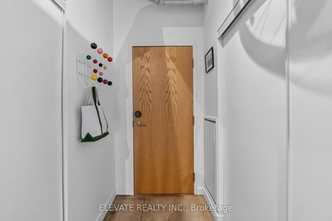 Photo 16 at 312 - 363 Sorauren Avenue, Roncesvalles, Toronto
