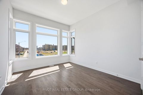 Photo 32 at 91 Danielle Moore Circle, Bendale, Toronto