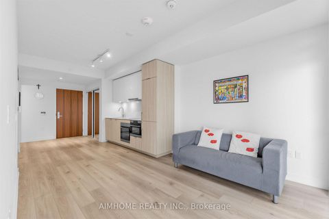 Photo 8 at 409 - 15 Queens Quay E, Waterfront Communities C8, Toronto