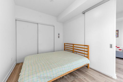 Photo 9 at 409 - 15 Queens Quay E, Waterfront Communities C8, Toronto