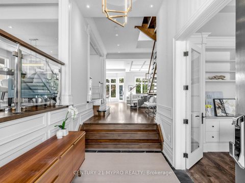 Photo 3 at 299 Spring Garden Avenue, Willowdale East, Toronto