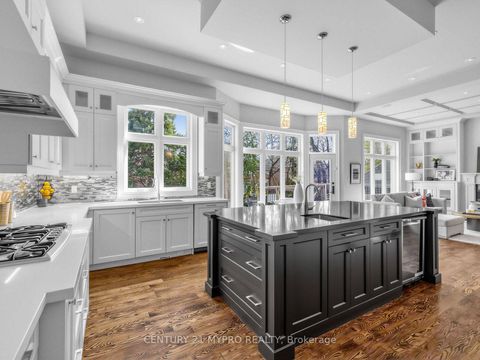 Photo 17 at 299 Spring Garden Avenue, Willowdale East, Toronto