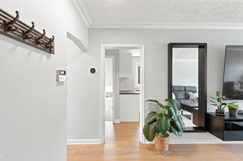 Photo 14 at 7 Allison Drive, Queensway, Toronto