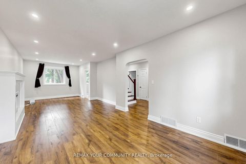 Photo 7 at 22 Havenridge Drive, The Westway, Toronto