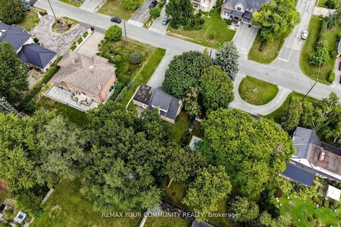 Photo 35 at 22 Havenridge Drive, The Westway, Toronto