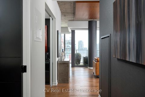 Photo 5 at 1305 - 95 Bathurst Street, Waterfront Communities C1, Toronto