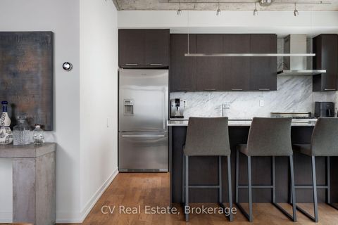 Photo 12 at 1305 - 95 Bathurst Street, Waterfront Communities C1, Toronto