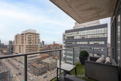 Photo 18 at 1305 - 95 Bathurst Street, Waterfront Communities C1, Toronto