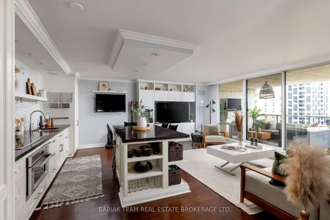 Photo 2 at 705 - 50 Quebec Avenue, High Park North, Toronto