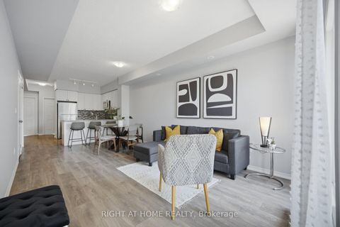 Photo 6 at 233 - 515 Kingbird Grove, Rouge E11, Toronto
