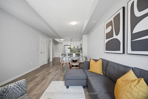 Photo 10 at 233 - 515 Kingbird Grove, Rouge E11, Toronto