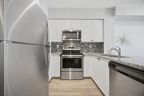 Photo 16 at 233 - 515 Kingbird Grove, Rouge E11, Toronto