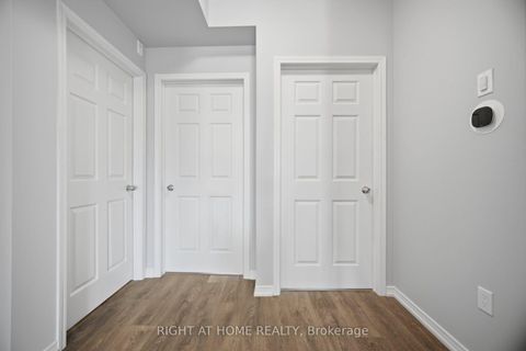 Photo 20 at 233 - 515 Kingbird Grove, Rouge E11, Toronto