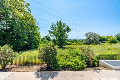 Photo 40 at 233 - 515 Kingbird Grove, Rouge E11, Toronto