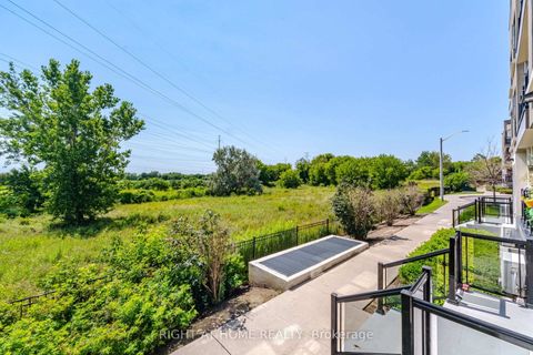 Photo 41 at 233 - 515 Kingbird Grove, Rouge E11, Toronto
