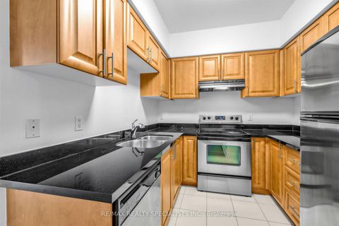 Photo 6 at 503 - 263 Wellington Street W, Waterfront Communities C1, Toronto