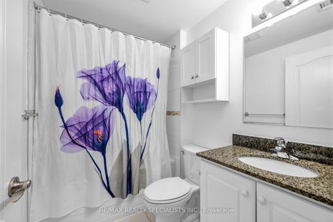 Photo 11 at 503 - 263 Wellington Street W, Waterfront Communities C1, Toronto