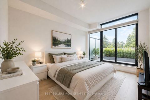 Photo 11 at 611 - 160 Kingsway Crescent, Kingsway South, Toronto