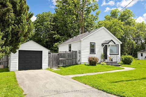Photo 1 at 247 Muriel Street, College Manor, Newmarket