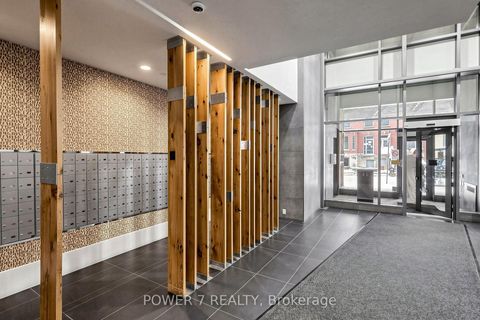 Photo 3 at 4207 - 21 Widmer Street, Waterfront Communities C1, Toronto