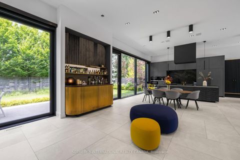 Photo 10 at 108 Stratford Crescent, York Mills, Toronto