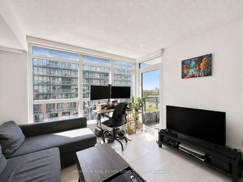Photo 6 at 1015 - 80 Queens Wharf Road, Waterfront Communities C1, Toronto