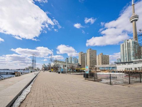 Photo 42 at 1015 - 80 Queens Wharf Road, Waterfront Communities C1, Toronto