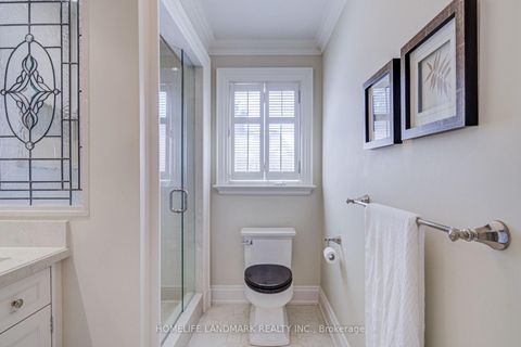 Photo 36 at 37 Maimonides Court, Yorkhill, Vaughan