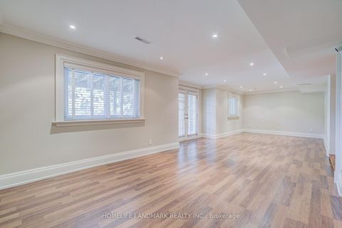 Photo 42 at 37 Maimonides Court, Yorkhill, Vaughan