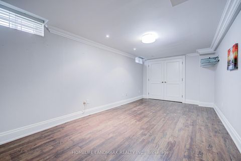 Photo 43 at 37 Maimonides Court, Yorkhill, Vaughan