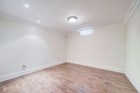 Photo 45 at 37 Maimonides Court, Yorkhill, Vaughan