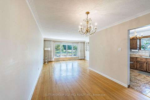 Photo 7 at 151 Lanyard Road, Humbermede, Toronto