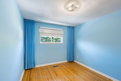 Photo 11 at 151 Lanyard Road, Humbermede, Toronto
