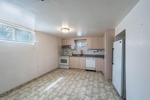 Photo 17 at 151 Lanyard Road, Humbermede, Toronto