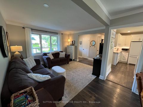Photo 3 at 23 Northpark Road, Wellington, Barrie