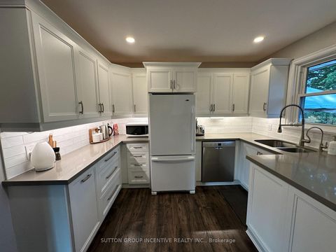 Photo 4 at 23 Northpark Road, Wellington, Barrie