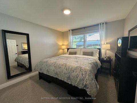 Photo 7 at 23 Northpark Road, Wellington, Barrie