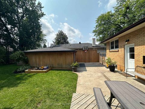 Photo 22 at 23 Northpark Road, Wellington, Barrie