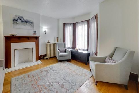 Photo 2 at 131 Lauder Avenue, Wychwood, Toronto