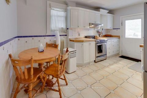 Photo 9 at 131 Lauder Avenue, Wychwood, Toronto