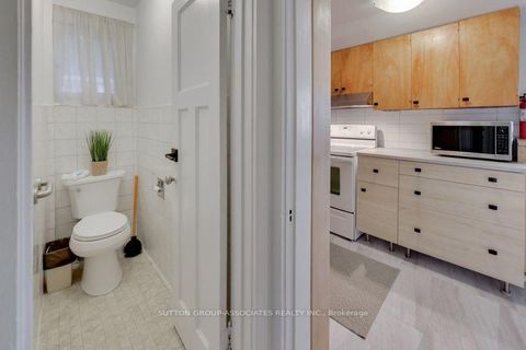 Photo 21 at 131 Lauder Avenue, Wychwood, Toronto