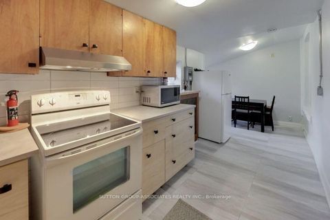 Photo 23 at 131 Lauder Avenue, Wychwood, Toronto