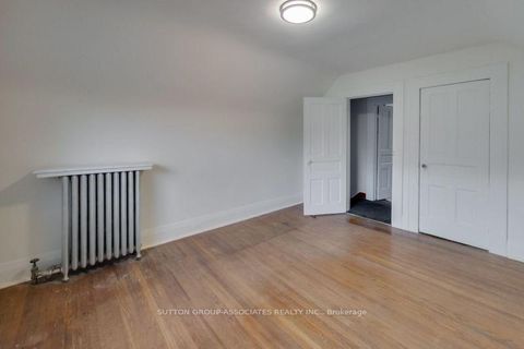 Photo 27 at 131 Lauder Avenue, Wychwood, Toronto