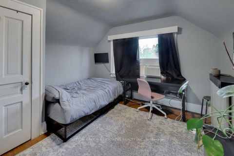 Photo 29 at 131 Lauder Avenue, Wychwood, Toronto