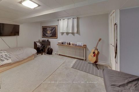 Photo 32 at 131 Lauder Avenue, Wychwood, Toronto