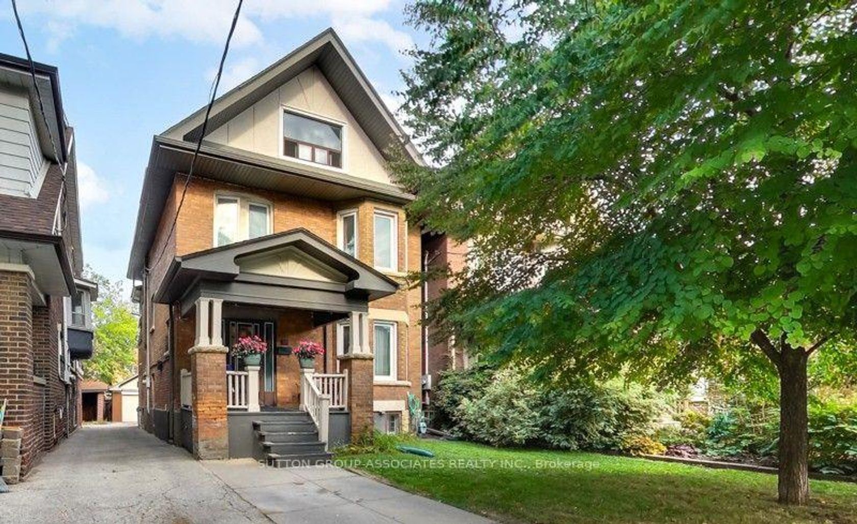 131 Lauder Avenue, Wychwood, Toronto photo number 2